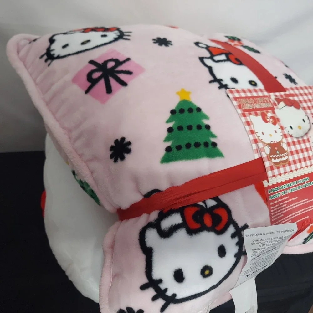 NEW Hello‎ Kitty 2 Pack Decorative Pillows Sanrio Christmas